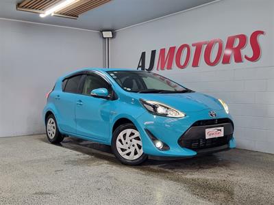 2017 Toyota Aqua - Thumbnail
