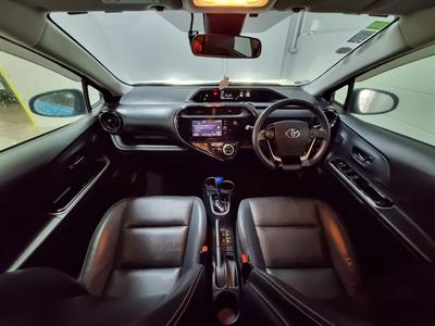 2017 Toyota Aqua - Thumbnail