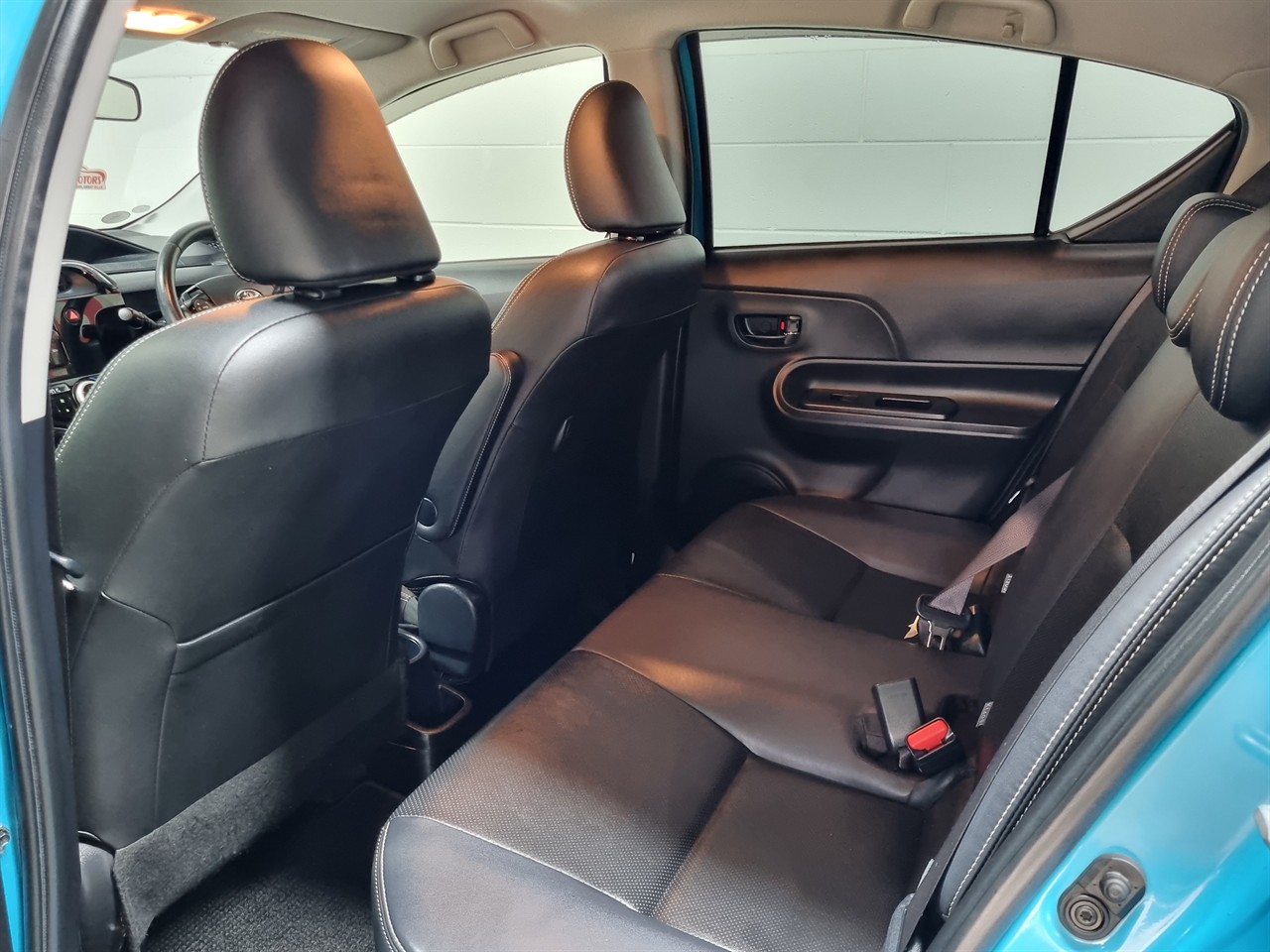 2017 Toyota Aqua
