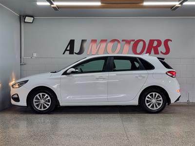 2021 Hyundai i30 - Thumbnail