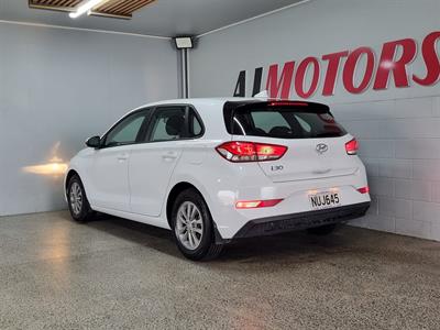 2021 Hyundai i30 - Thumbnail