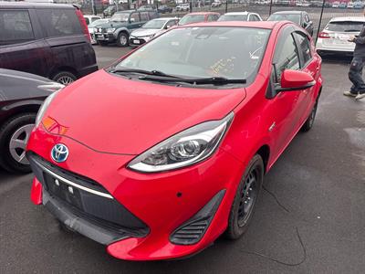2017 Toyota Aqua - Thumbnail