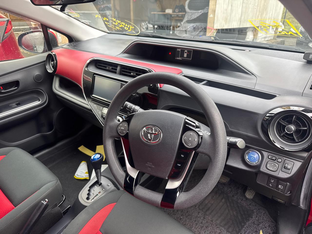 2017 Toyota Aqua