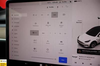 2022 Tesla Model Y - Thumbnail