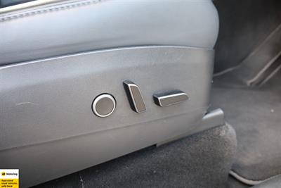 2022 Tesla Model Y - Thumbnail