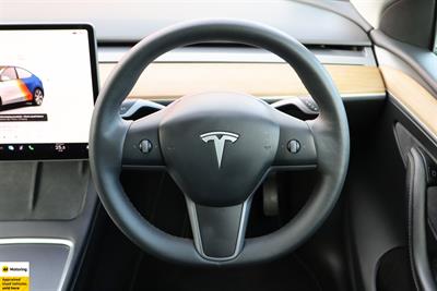 2022 Tesla Model Y - Thumbnail