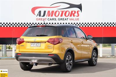 2023 Suzuki Vitara - Thumbnail