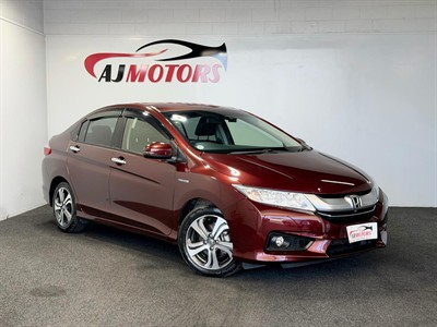 2014 Honda Grace - Thumbnail