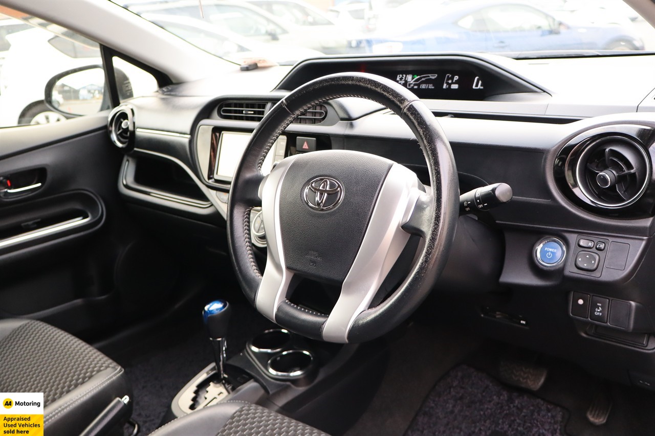 2015 Toyota Aqua
