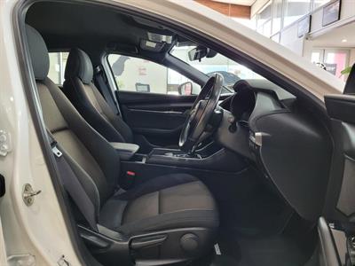 2021 Mazda 3 - Thumbnail