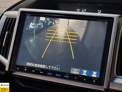 2012 Honda STEPWAGON - Thumbnail