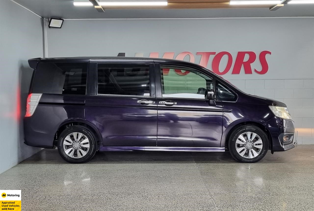 2012 Honda STEPWAGON