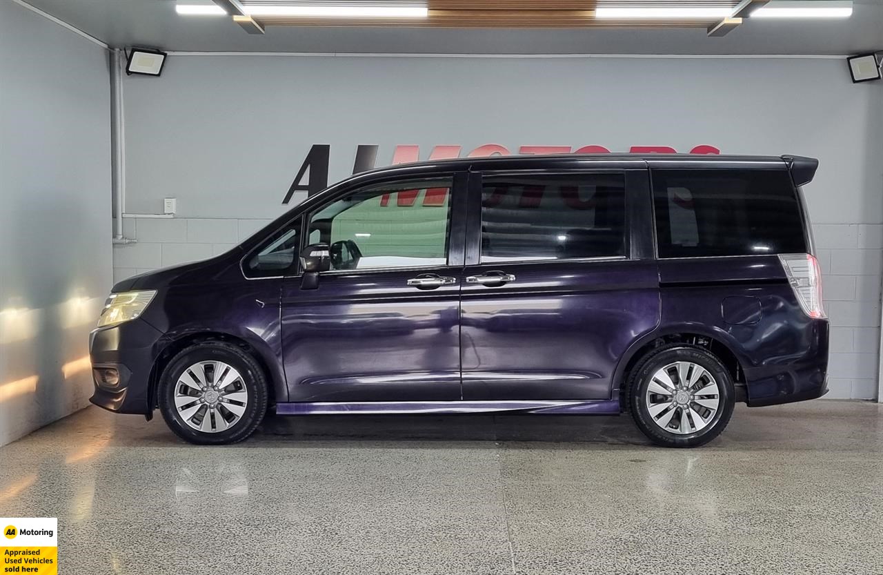 2012 Honda STEPWAGON