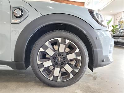 2022 MINI Countryman - Thumbnail
