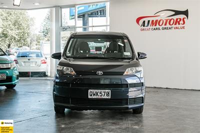 2015 Toyota Spade - Thumbnail