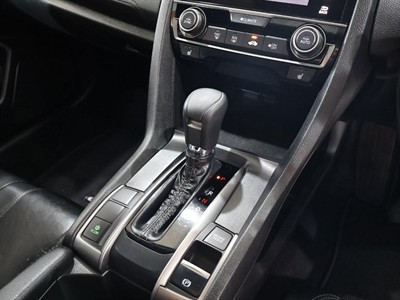 2019 Honda Civic - Thumbnail