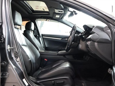 2019 Honda Civic - Thumbnail