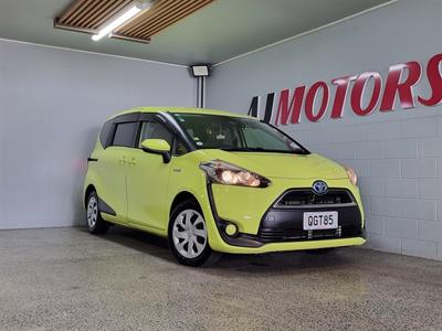 2016 Toyota Sienta - Thumbnail