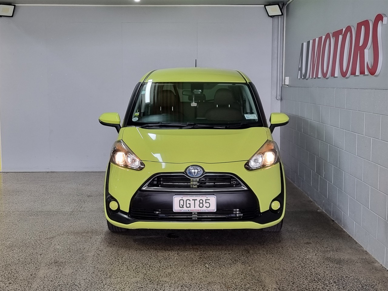 2016 Toyota Sienta