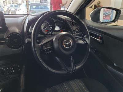 2020 Mazda 2 - Thumbnail