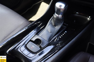 2018 Toyota C-HR - Thumbnail