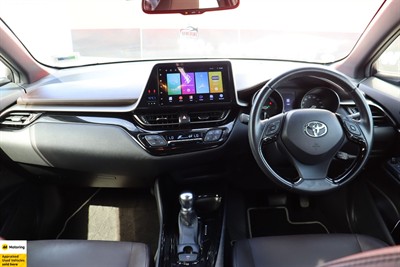 2018 Toyota C-HR - Thumbnail