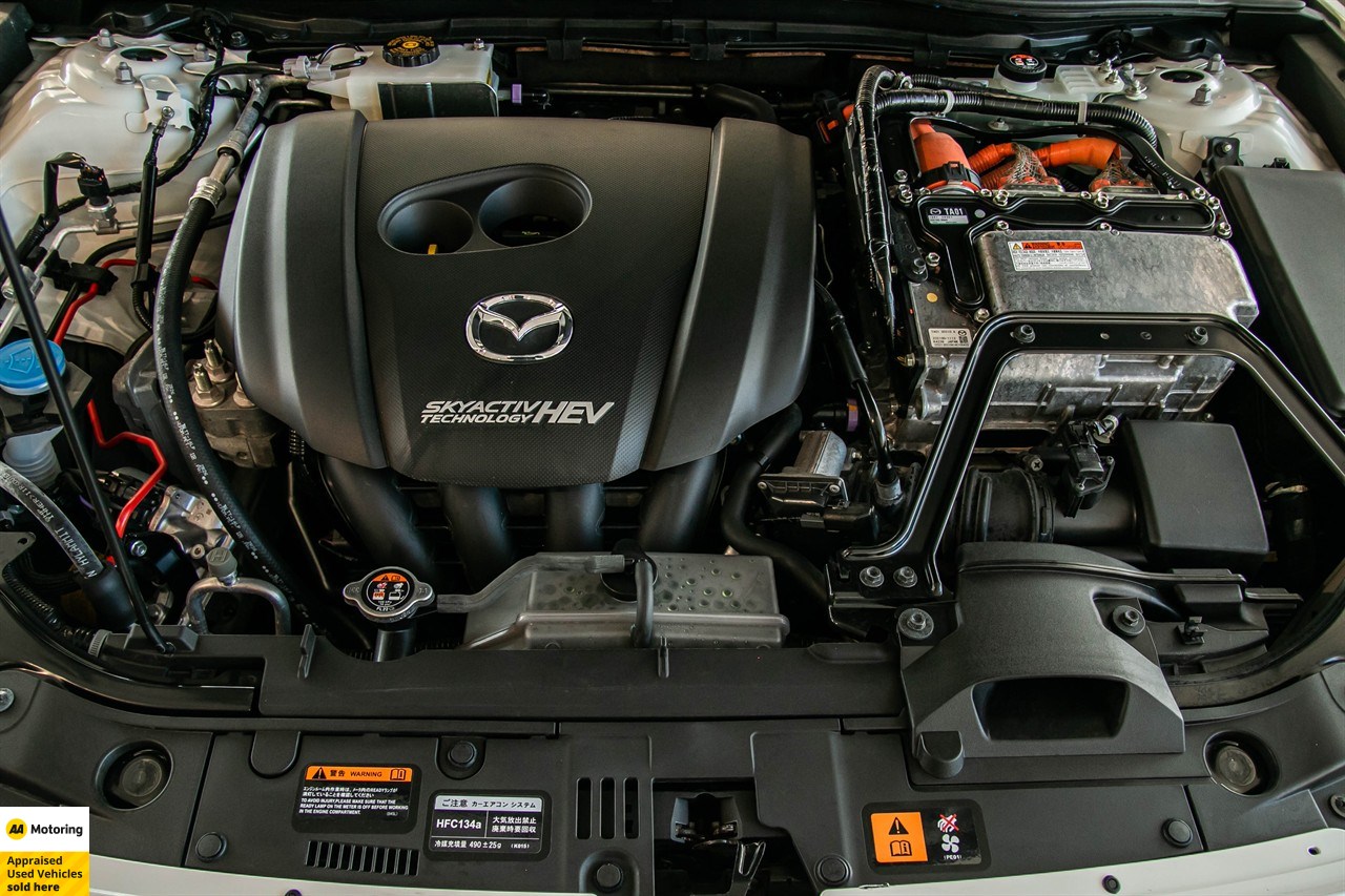 2014 Mazda Axela