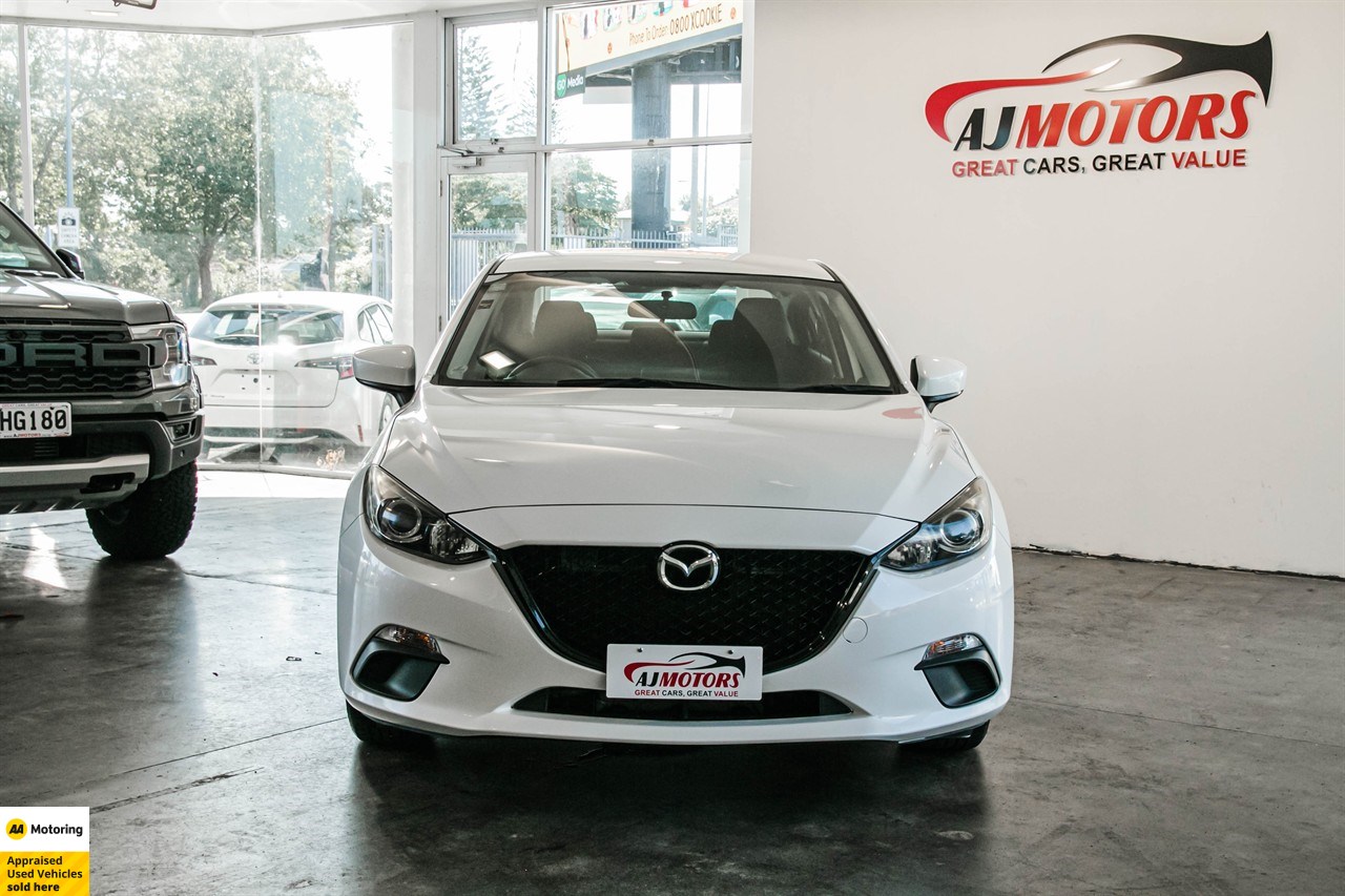 2014 Mazda Axela