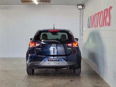 2014 Mazda Demio - Thumbnail