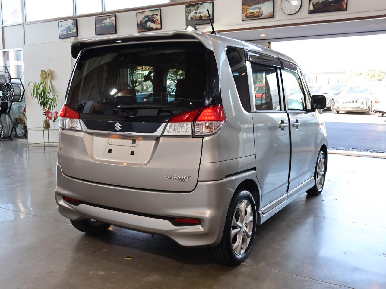 2015 Suzuki Solio
