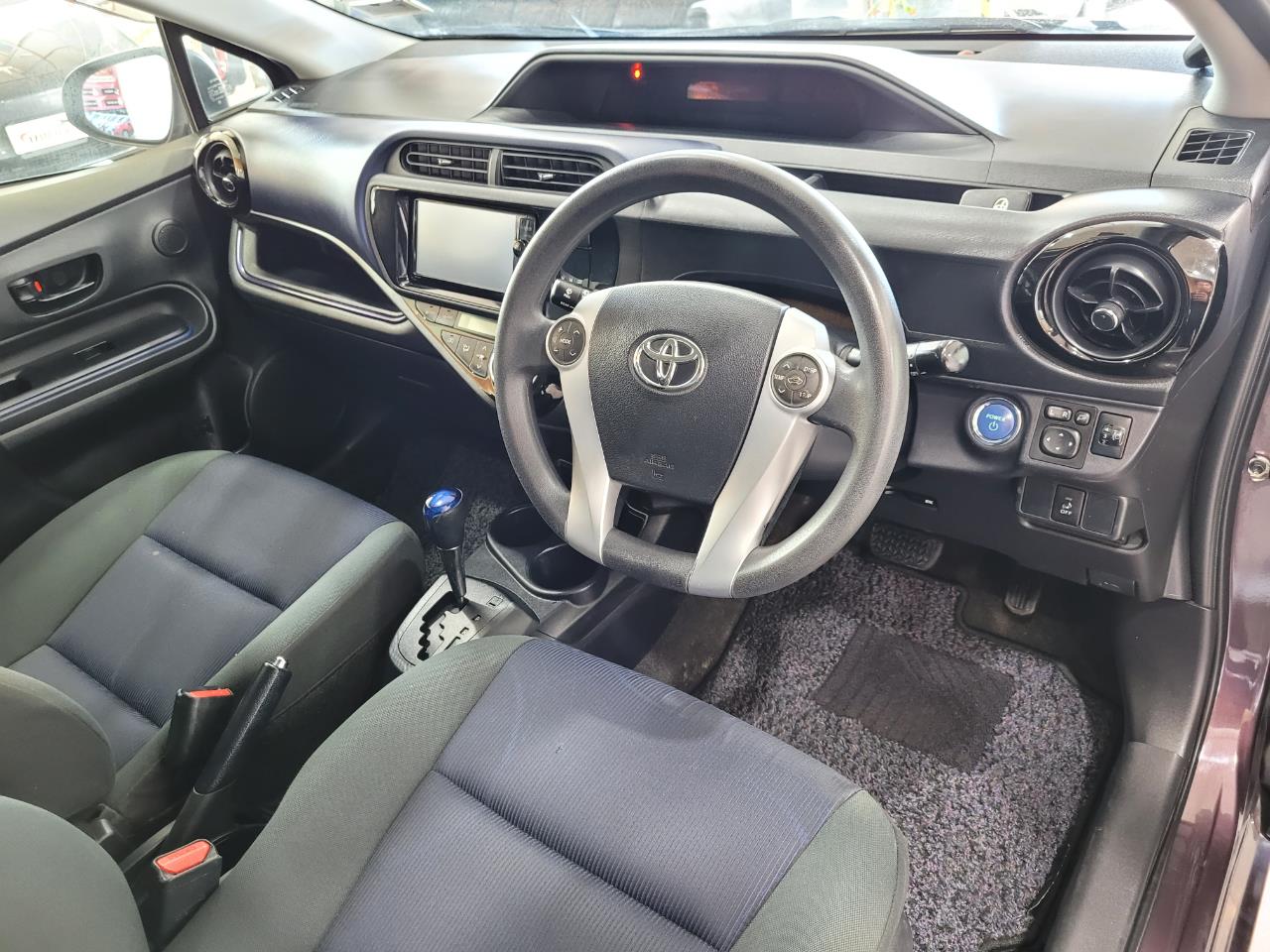2015 Toyota Aqua