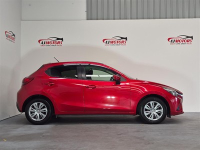 2016 Mazda Demio - Thumbnail