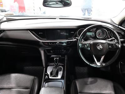 2019 Holden Commodore - Thumbnail