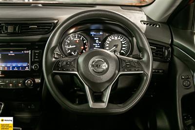 2021 Nissan X-Trail - Thumbnail