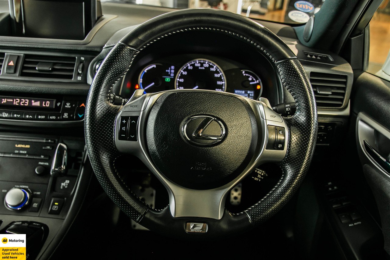 2012 Lexus CT200H