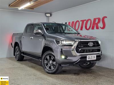 2024 Toyota Hilux - Thumbnail