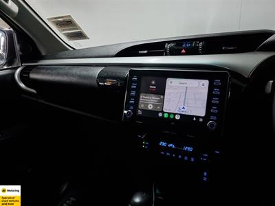 2024 Toyota Hilux - Thumbnail