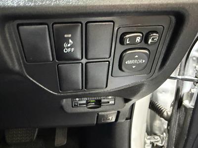 2013 Toyota Prius - Thumbnail