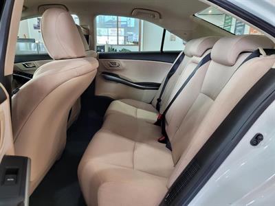 2012 Toyota Sai - Thumbnail