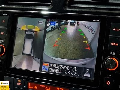 2015 Nissan Serena - Thumbnail