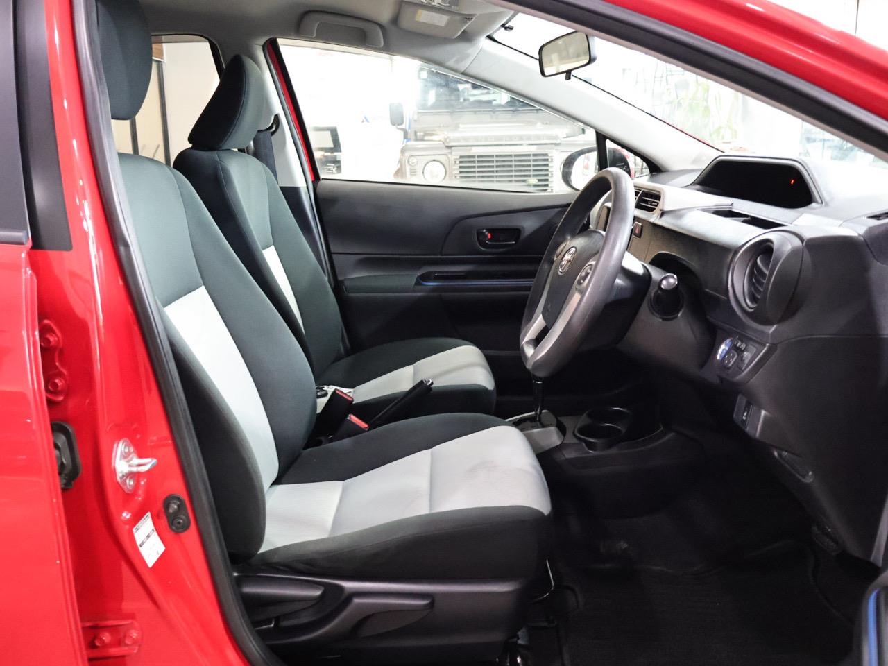 2014 Toyota Aqua