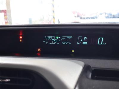 2014 Toyota Aqua - Thumbnail