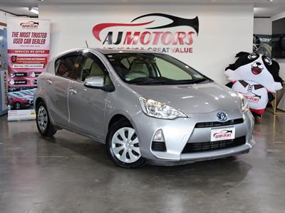 2012 Toyota Aqua - Thumbnail