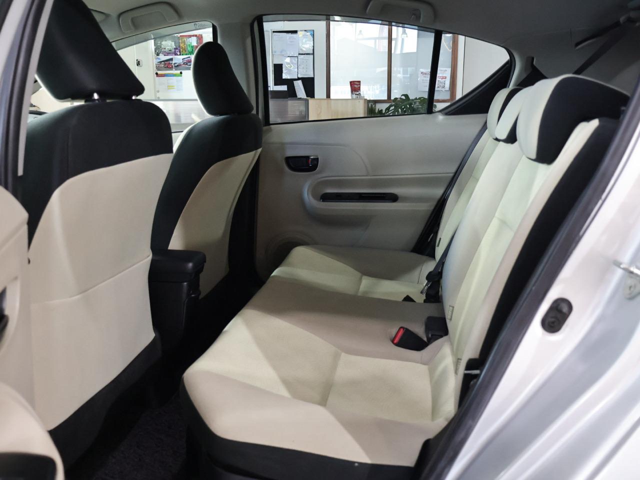 2012 Toyota Aqua
