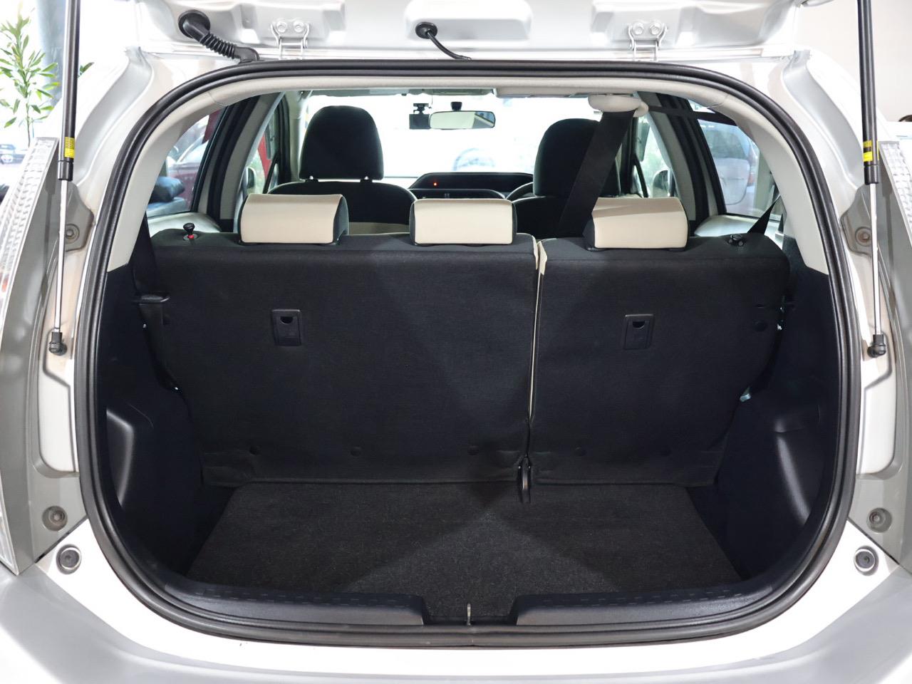 2012 Toyota Aqua