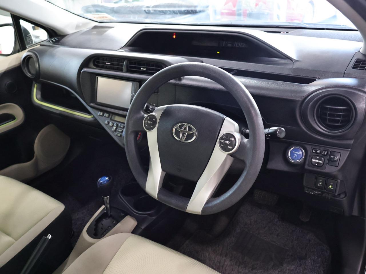 2012 Toyota Aqua
