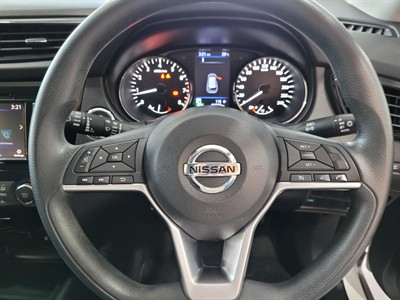 2022 Nissan X-Trail - Thumbnail