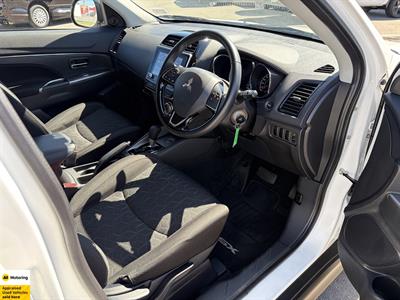 2024 Mitsubishi ASX - Thumbnail