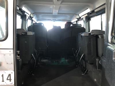 2010 Land Rover Defender - Thumbnail