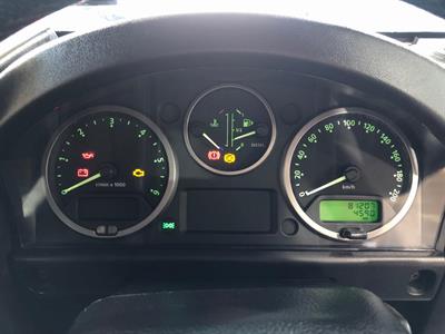 2010 Land Rover Defender - Thumbnail